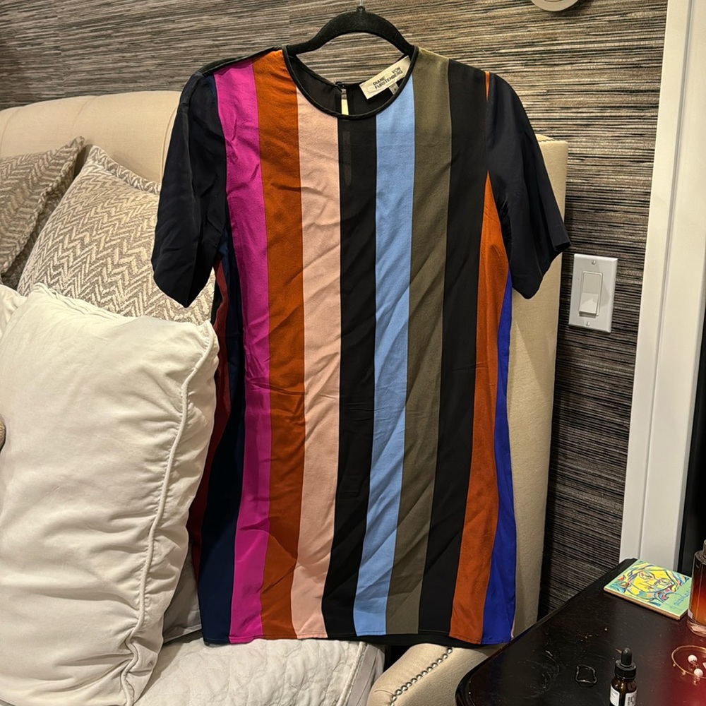 Diane von furstenberg shift dress